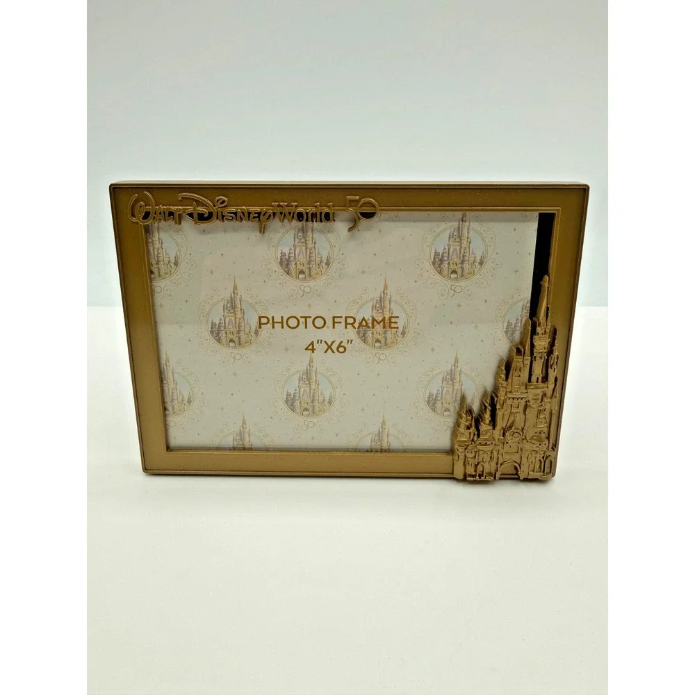 NWT Walt Disney World Official Merchandise 50th Anniversary Castle Frame 4x6